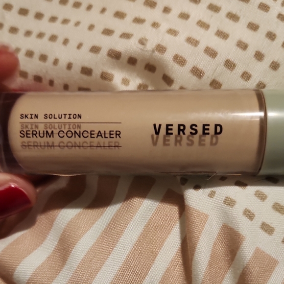 Concealer BUNDLE - Picture 3 of 11